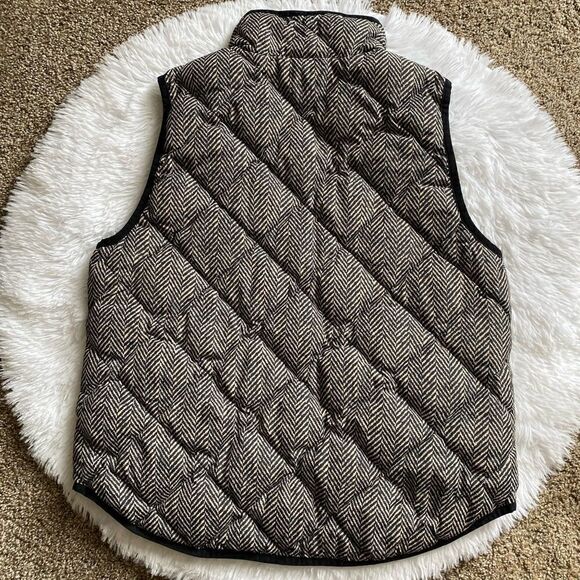 J. Crew Vest Down Waterfowl Feathers Filled Quilted Herringbone Womens - Picture 2 of 9